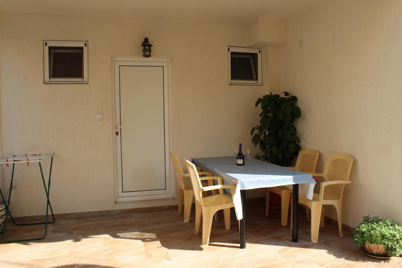 Apartmani Franovic Тиват Экстерьер фото