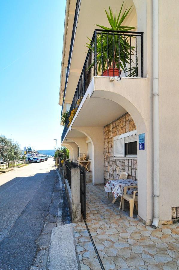 Apartmani Franovic Тиват Экстерьер фото